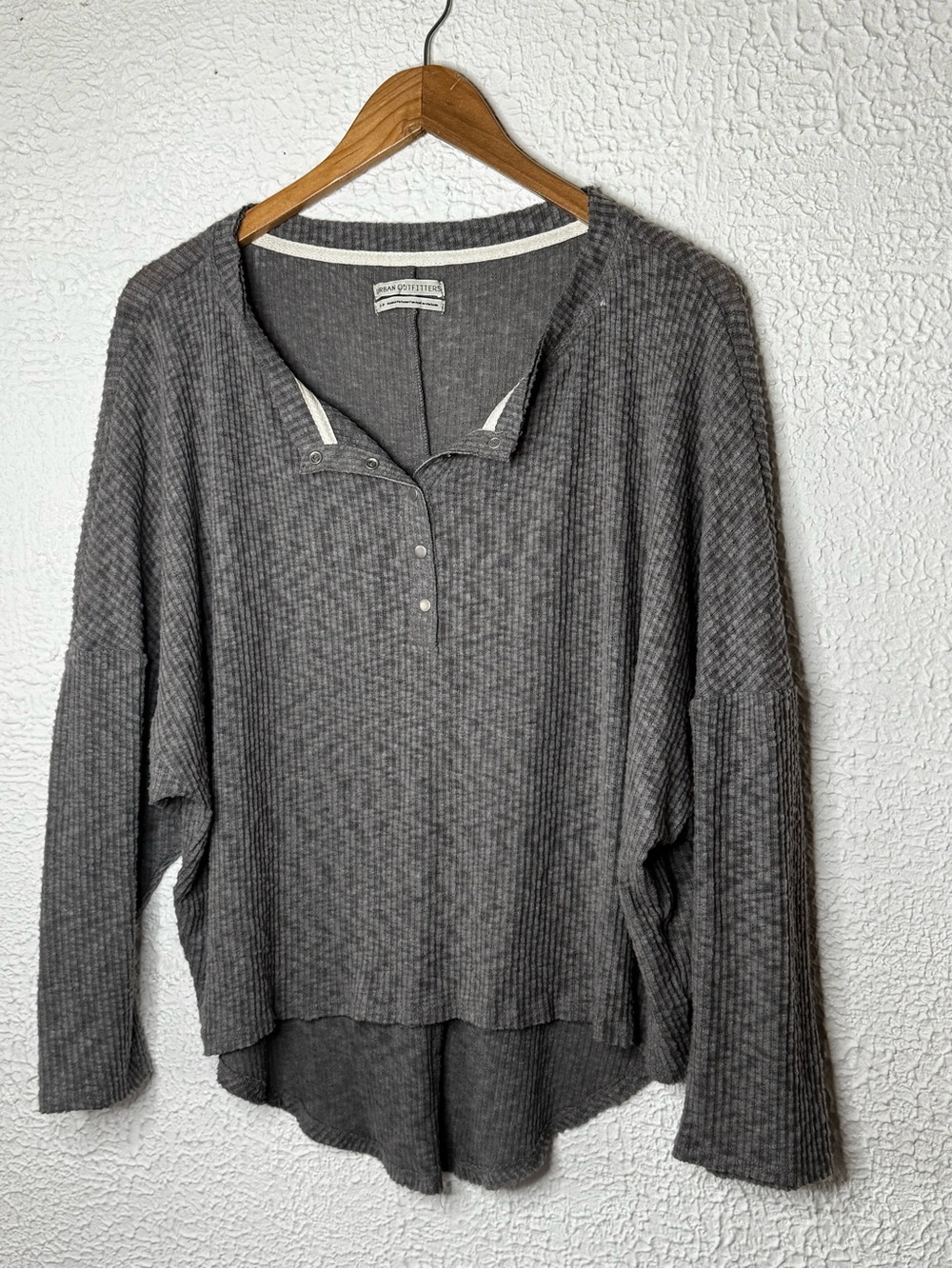 Urban Outfitters Ribbed Henley Long Sleeve Top - Gray